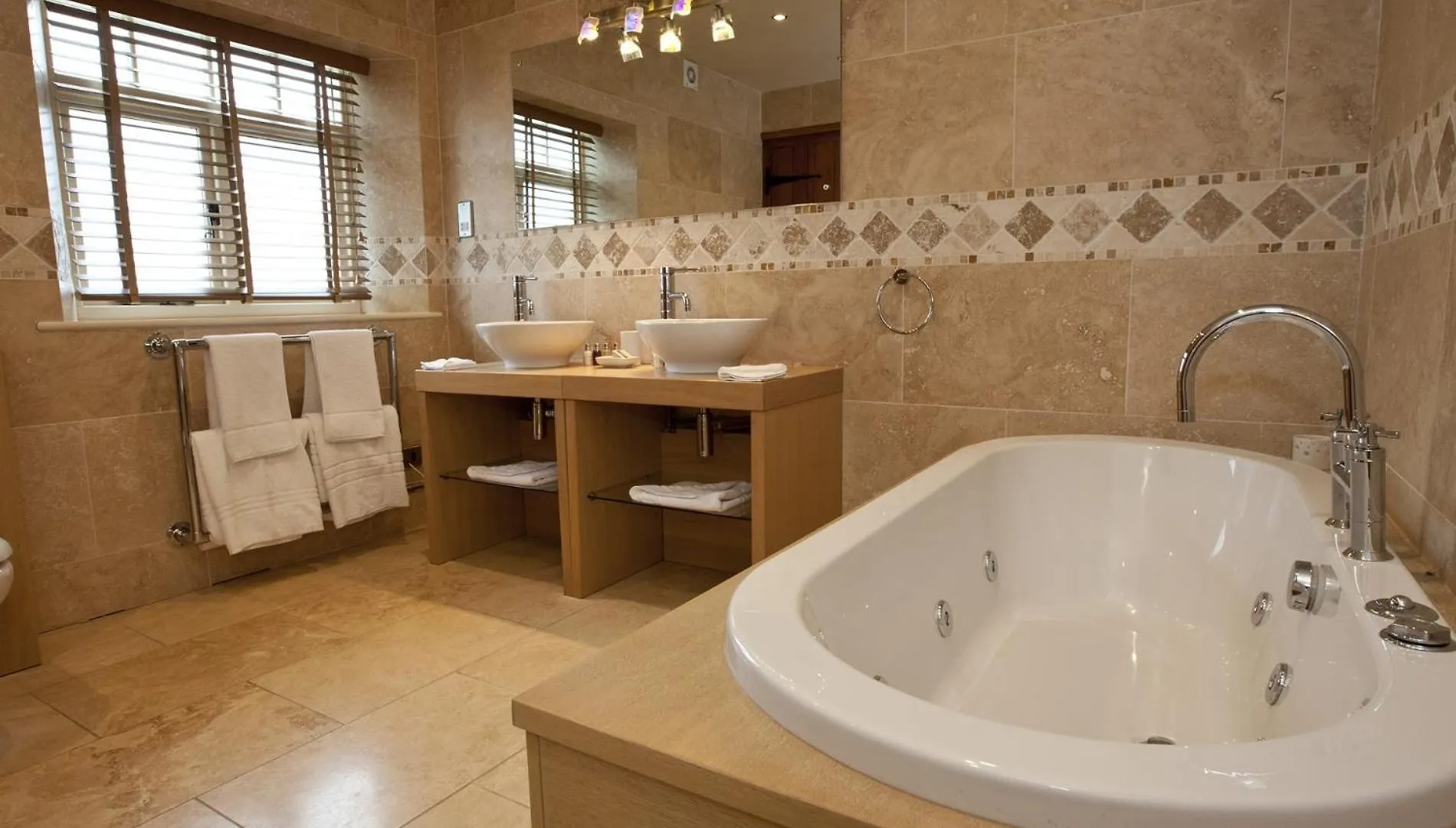 4 Bed In Hovingham G0146 빌라 0*,